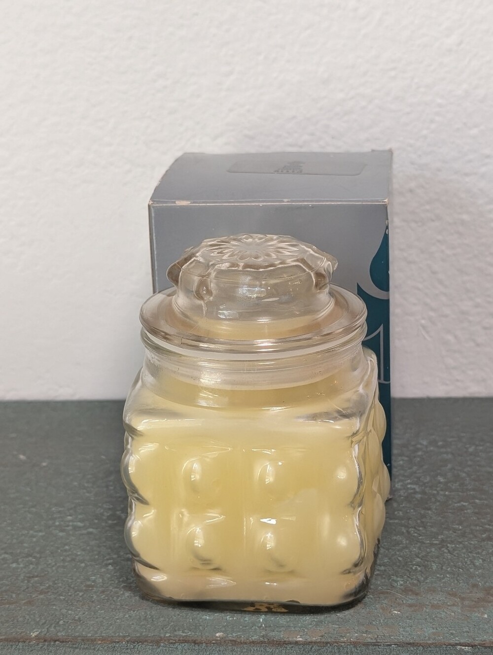 PartyLite Pineapple P1115 Bubble Jar Scented Wax Filled Candle 8 oz NEW w / Box